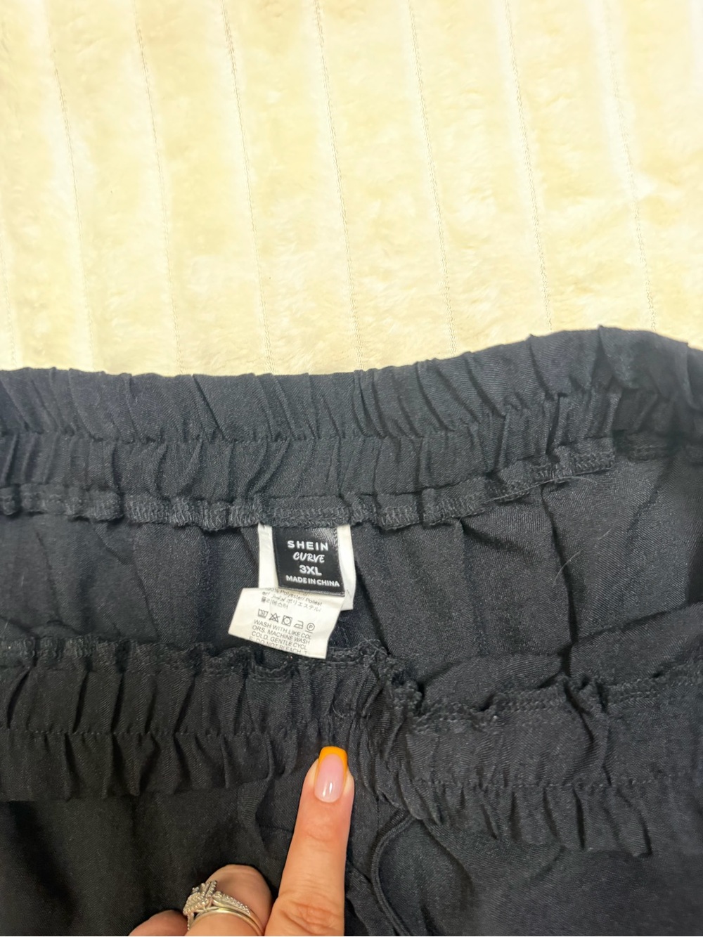SHEIN Black Elastic-Waist Kids Shorts